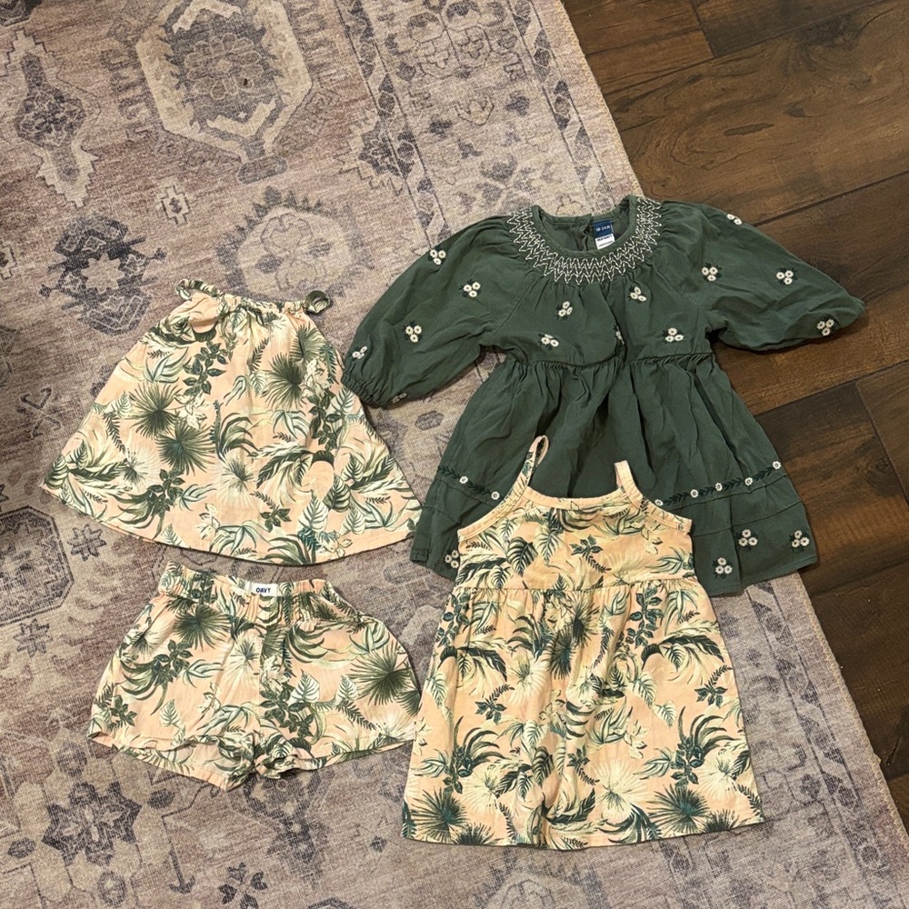 Old navy girls bundle 18-24m